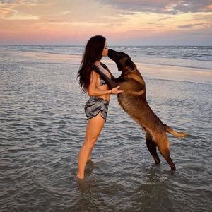 idoubledogdareya