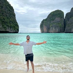 arj_nair876