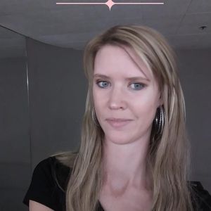 Erika Rieck, pet sitter in Elgin