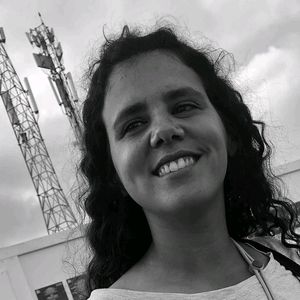 Débora Duarte