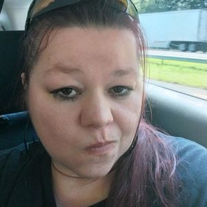 Deven, pet sitter in Englewood