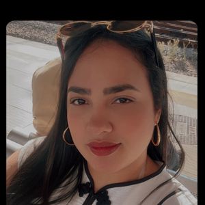 María