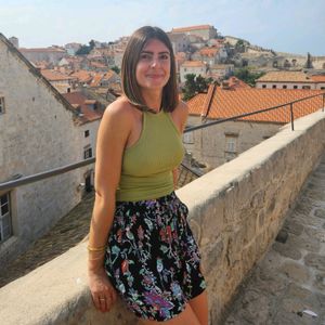 julievotrepetsitter