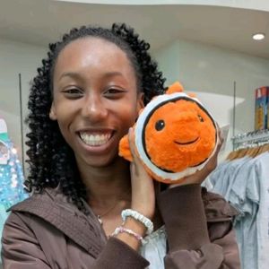 Tamarah Weston, pet sitter in Long Beach