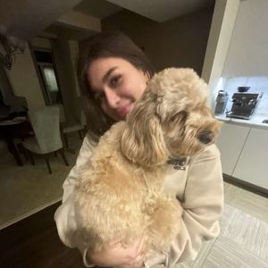 Ava Bitar