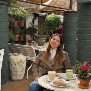 Nefer Fuentes, pet sitter in Greater London