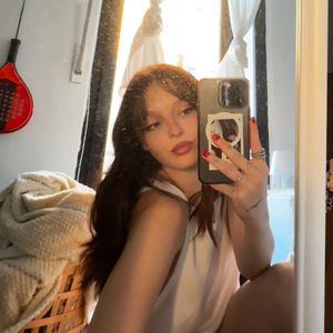 Isabel Capone
