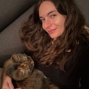 Angela Aparisi