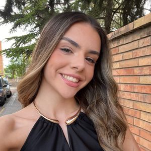 María